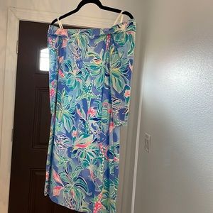 Lily Pulitzer size small knee length dress with cropped sleeves